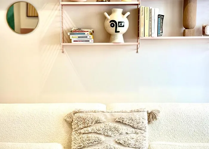 Sebastopol - * Párizs